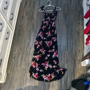 Beautiful dress by ambiance!